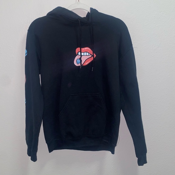 Emma Chamberlain valentines Candy heart hoodie - Picture 1 of 7